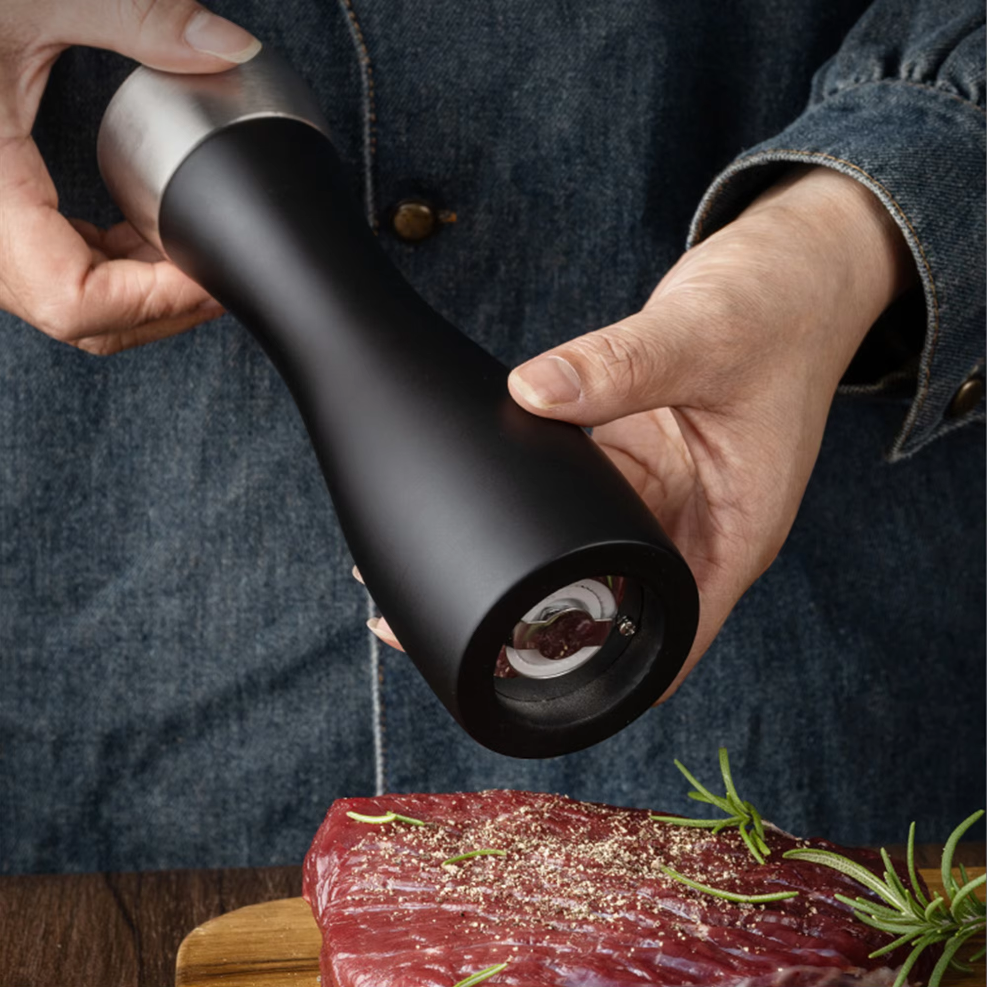 Durable Professional Manual Refillable Spice Mill Wooden Black Salt and Pepper Grinder Set with Adjustable Coarseness Ceramic thumbnail 5
